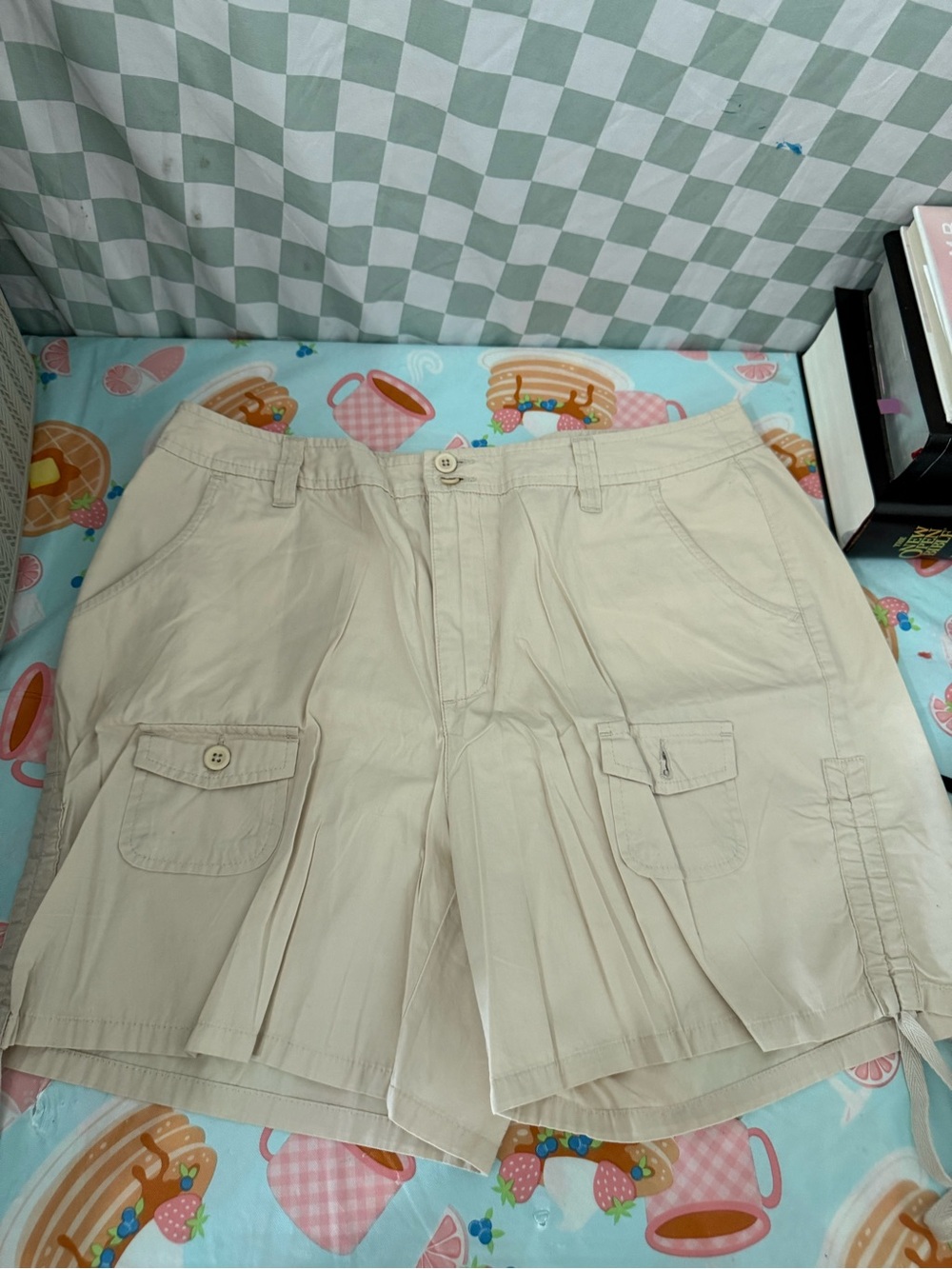 Kim Rogers Beige Cargo Women's Shorts